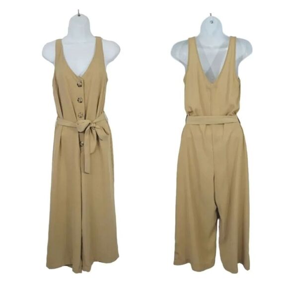 Max + Ash Wide Leg Cropped Sleeveless Button Down Jumpsuit in Tan Size Small - Picture 2 of 10